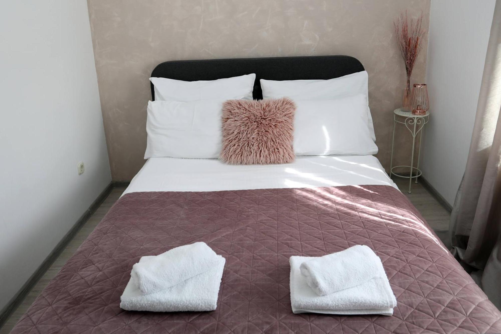 Apartman Debora Sa Privatnim Bazenom بولا المظهر الخارجي الصورة